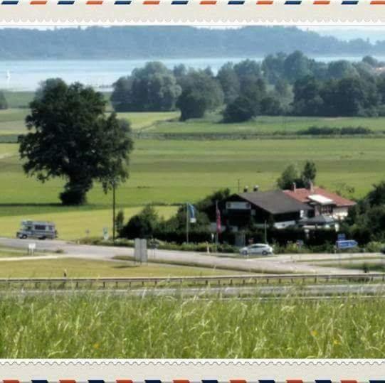 Campingplatz Mariengrund แบร์เนา อัม คีมเซ ภายนอก รูปภาพ